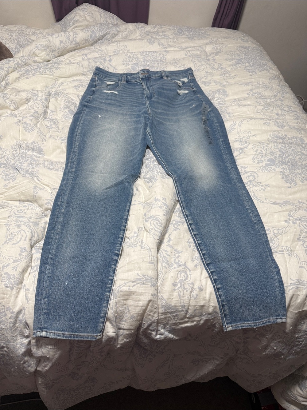 American Eagle Outfitters Curvy Super High Rise Distressed Jeggings